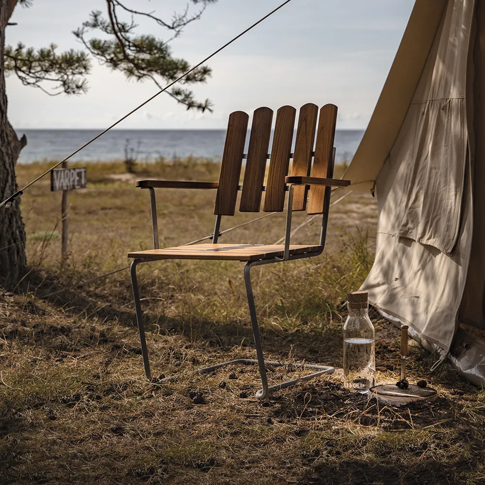 A2 Armchair Untreated Teak / Hot-dip galvanised Frame