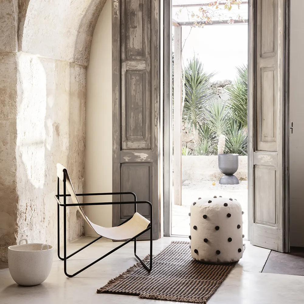 Desert Lounge Chair Black/Cloud