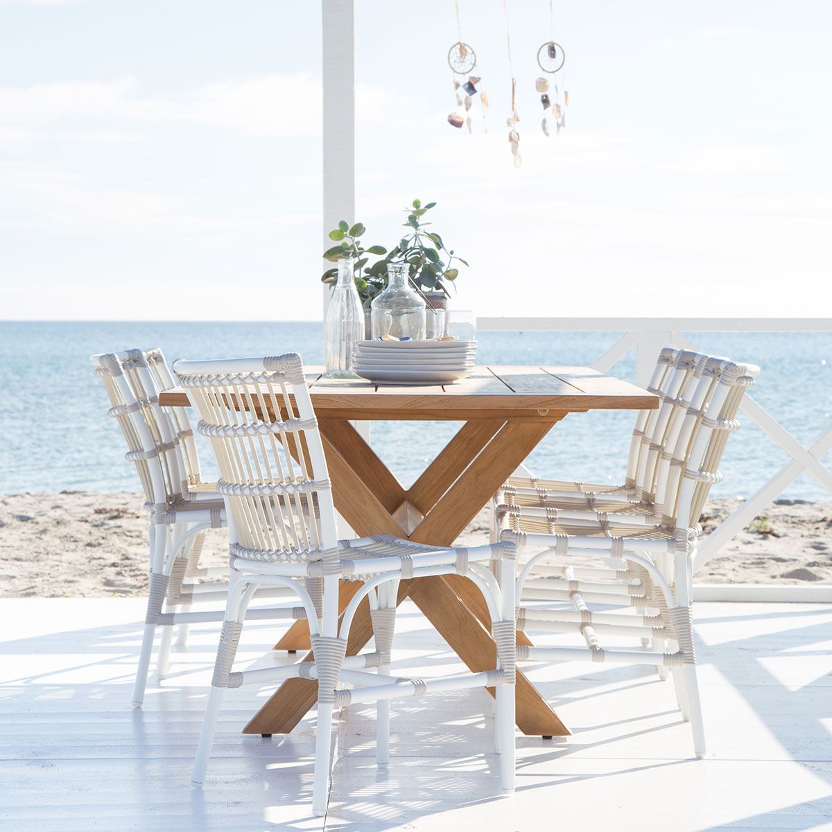 Margret armchair rattan white / beige