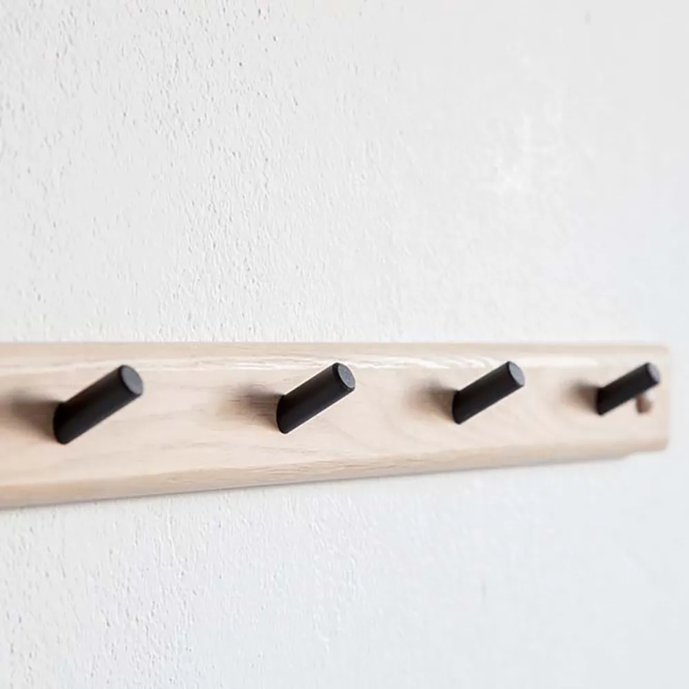 Cora Hook strip 80 cm White oiled Oak