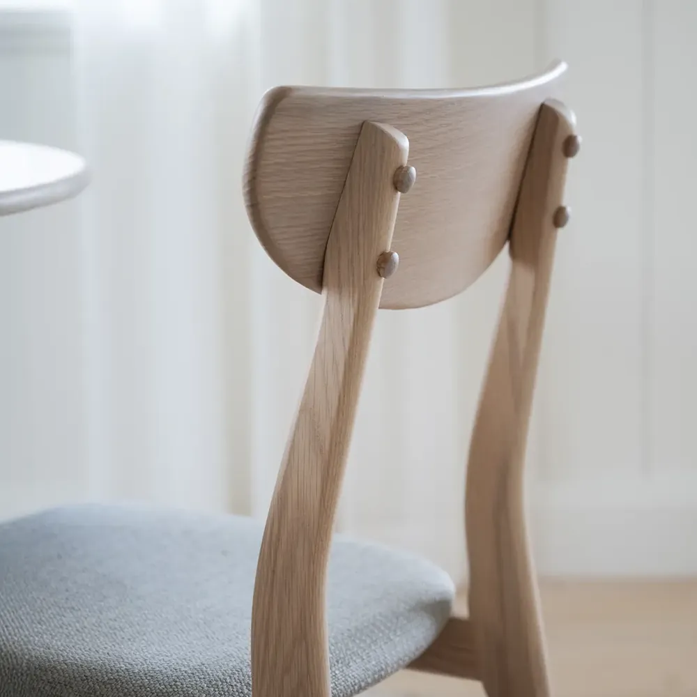 Rodham chair white pigmented oak/gray-beige