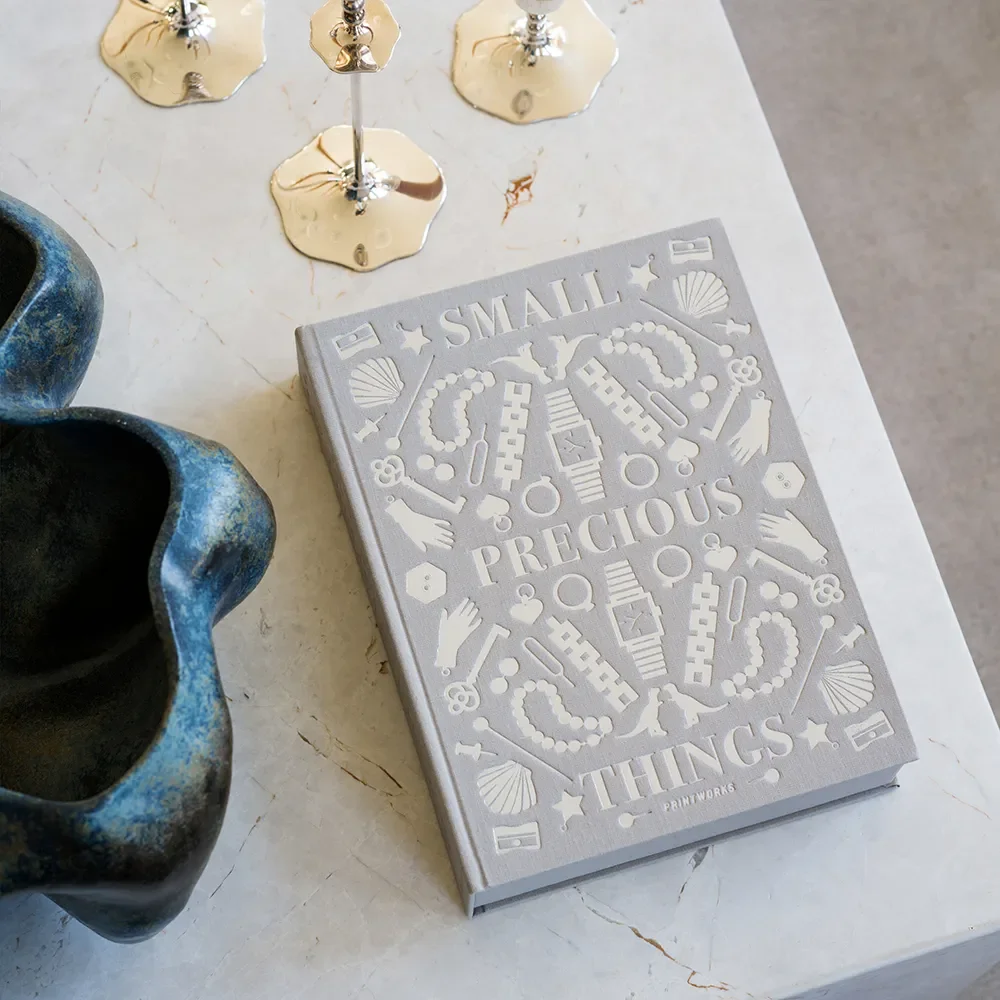 Storage box - Precious Things, Grey