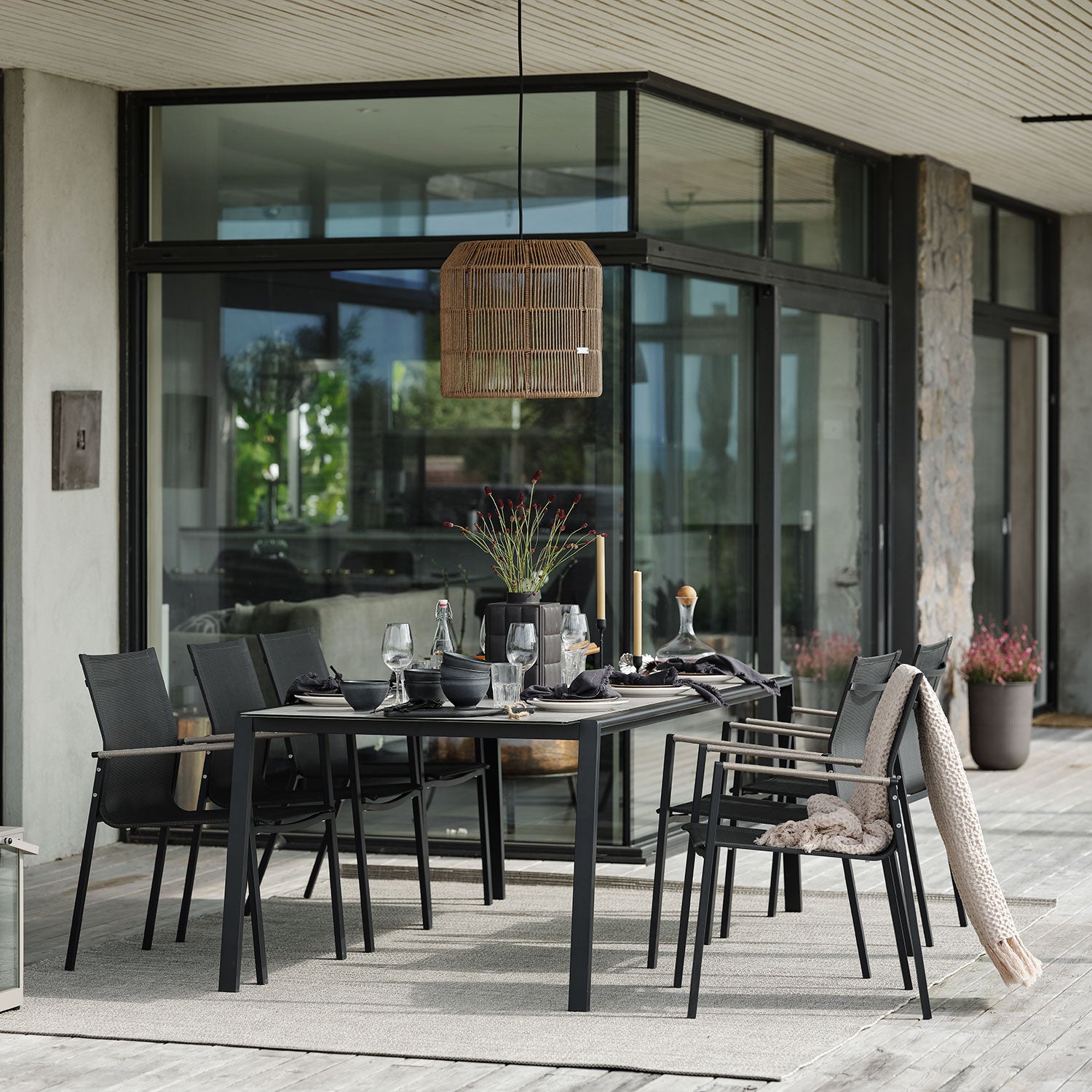 Lyra dining table 100x220 cm with glass