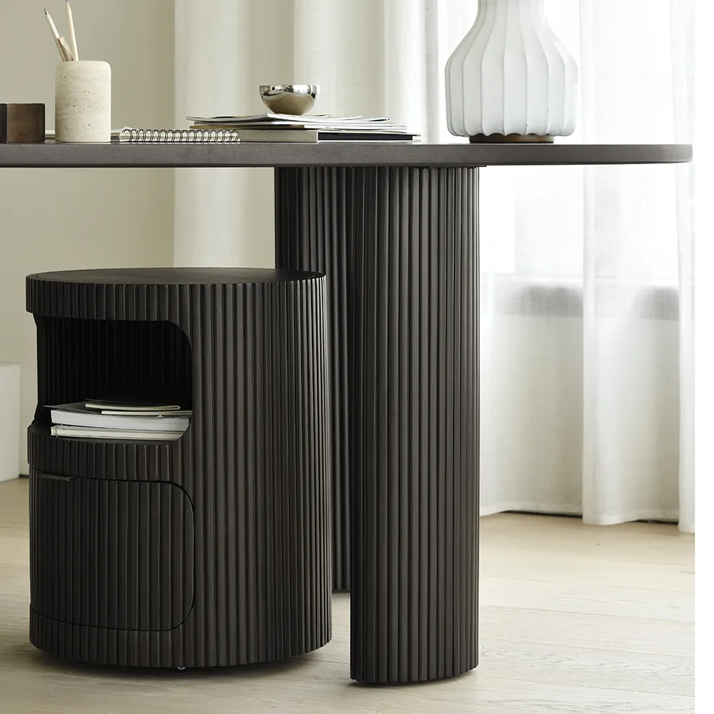 Boomerang drawer unit 