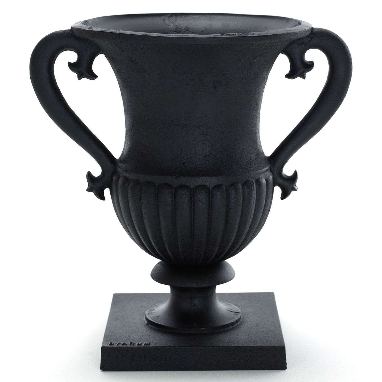 The black Byarum Mill practice