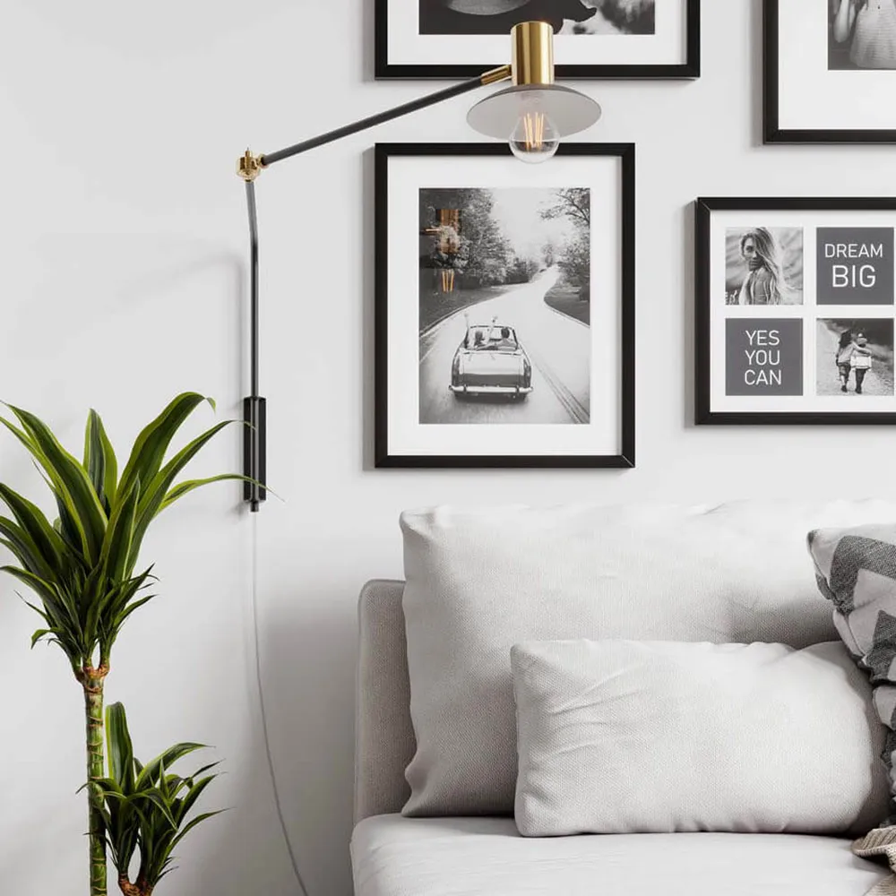 Quinn wall light long