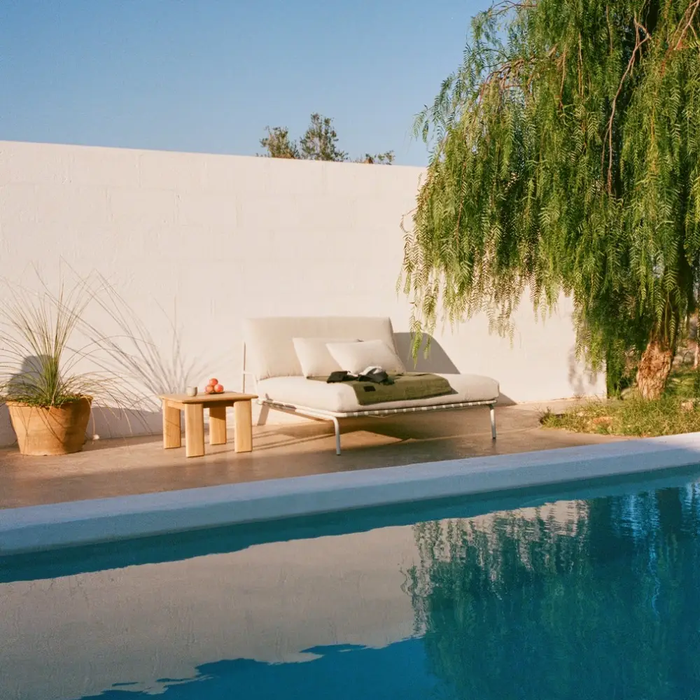 Coffee Table Teak 55x55 Assemble