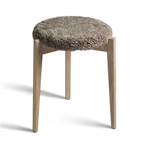 Vinz Stool White oiled Oak/Sheepskin Sahara