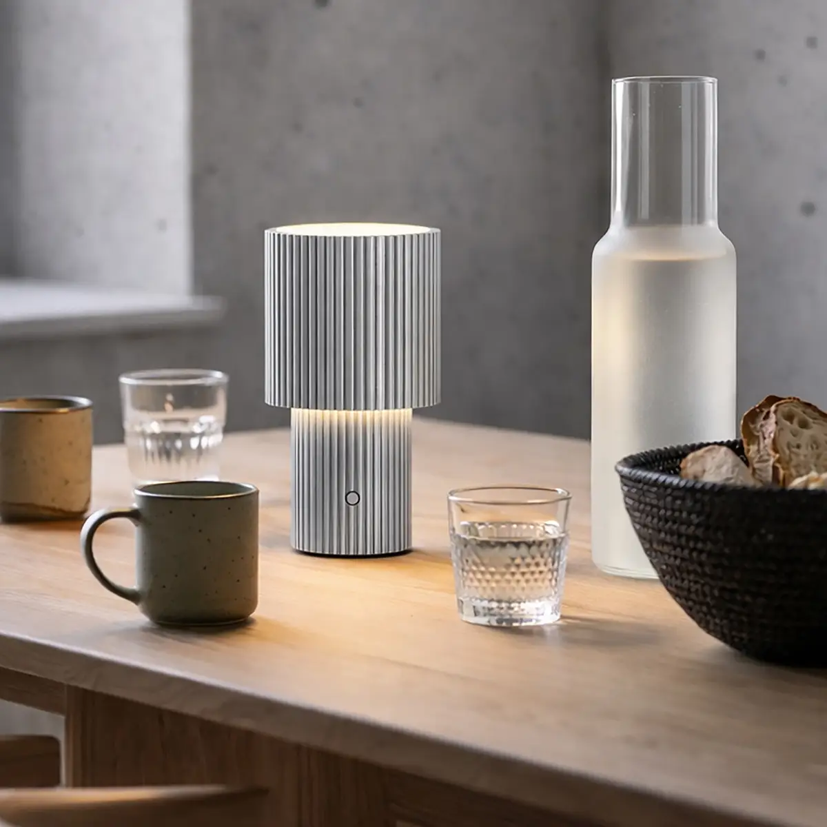  Iluma portable table lamp Ø12.2 x H22.1 cm Metal Silver
