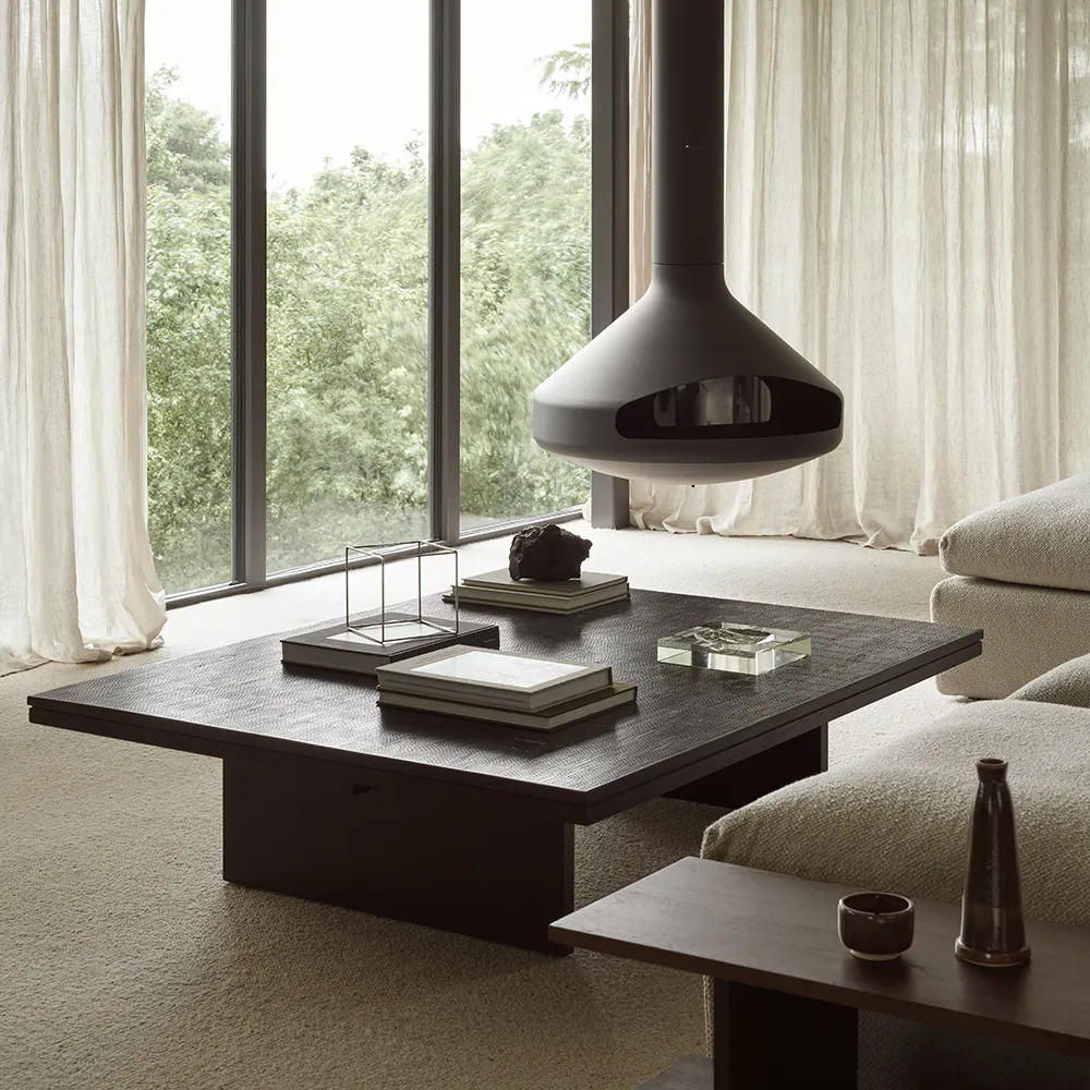 Grooves Coffee table 140x110 cm