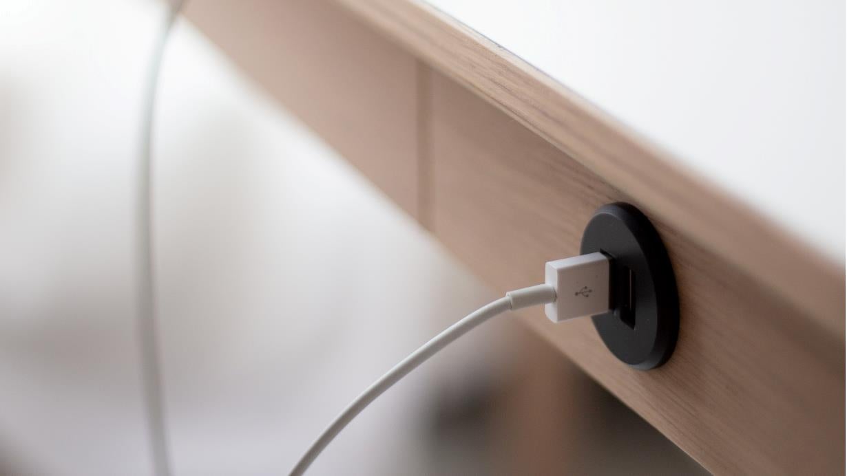 Sm131 Desk Oak White Oil/White Laminate 115X55X74cm