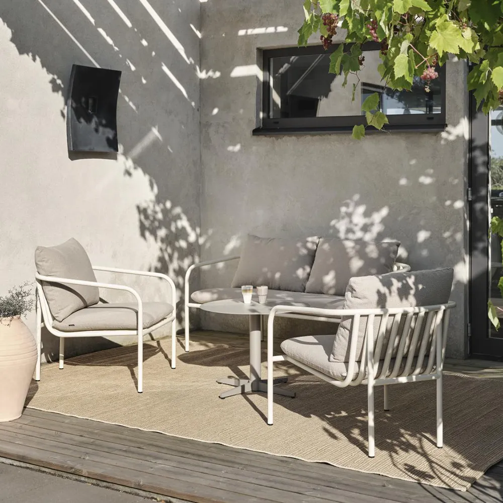 Bendt Armchair Teddy Beige/Pearl White