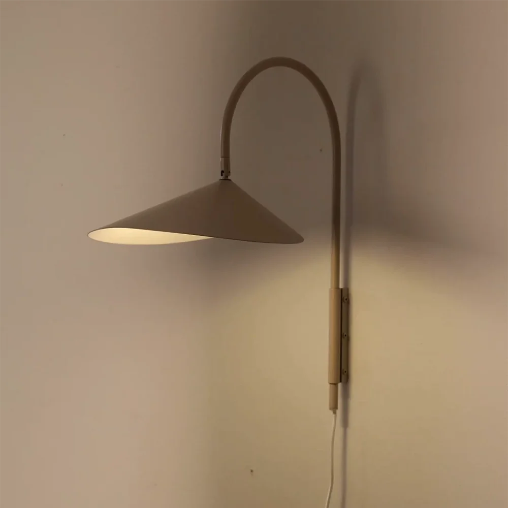 Arum Swivel Wall Lamp - Cashmere