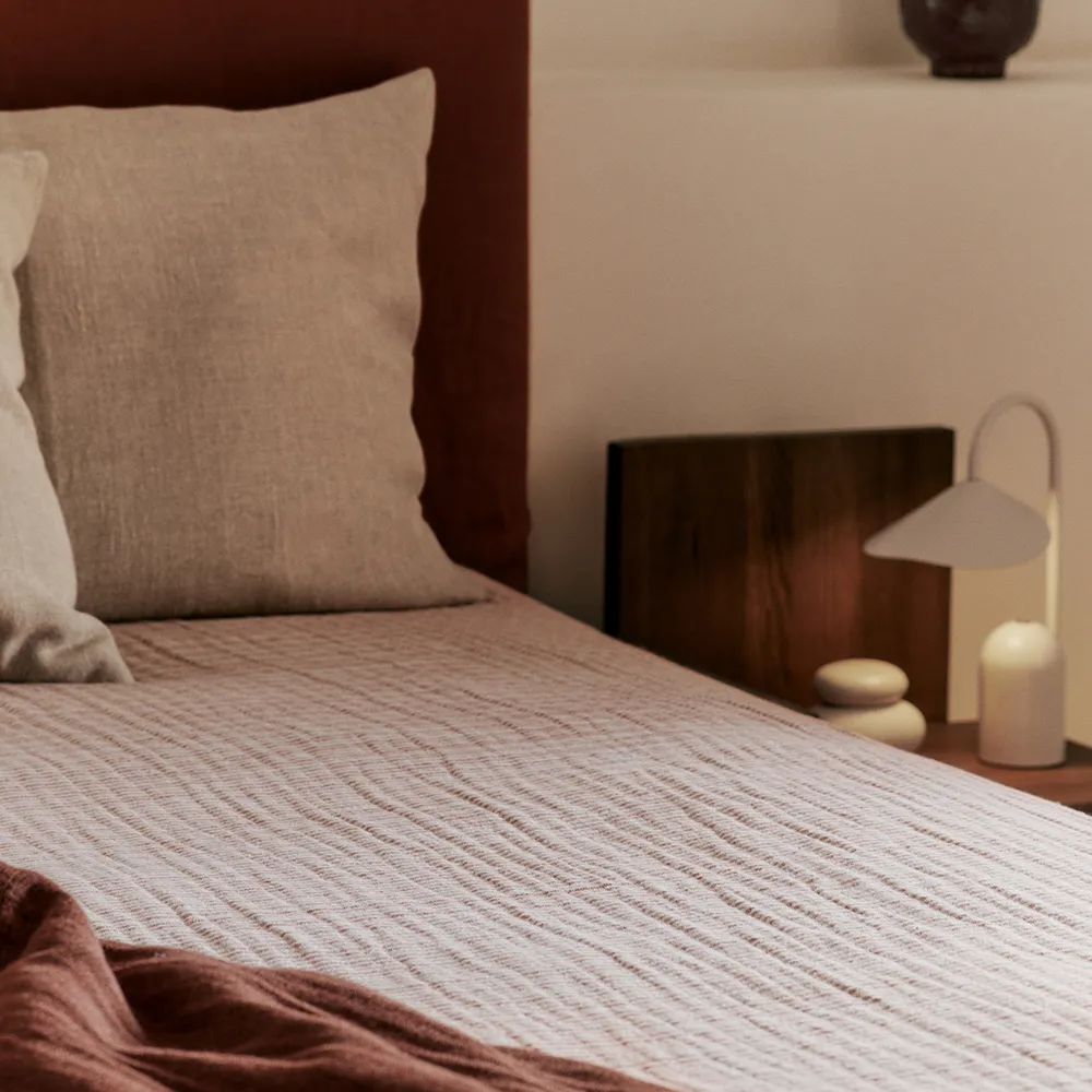 Fino Bedspread - Terracotta/Off-white