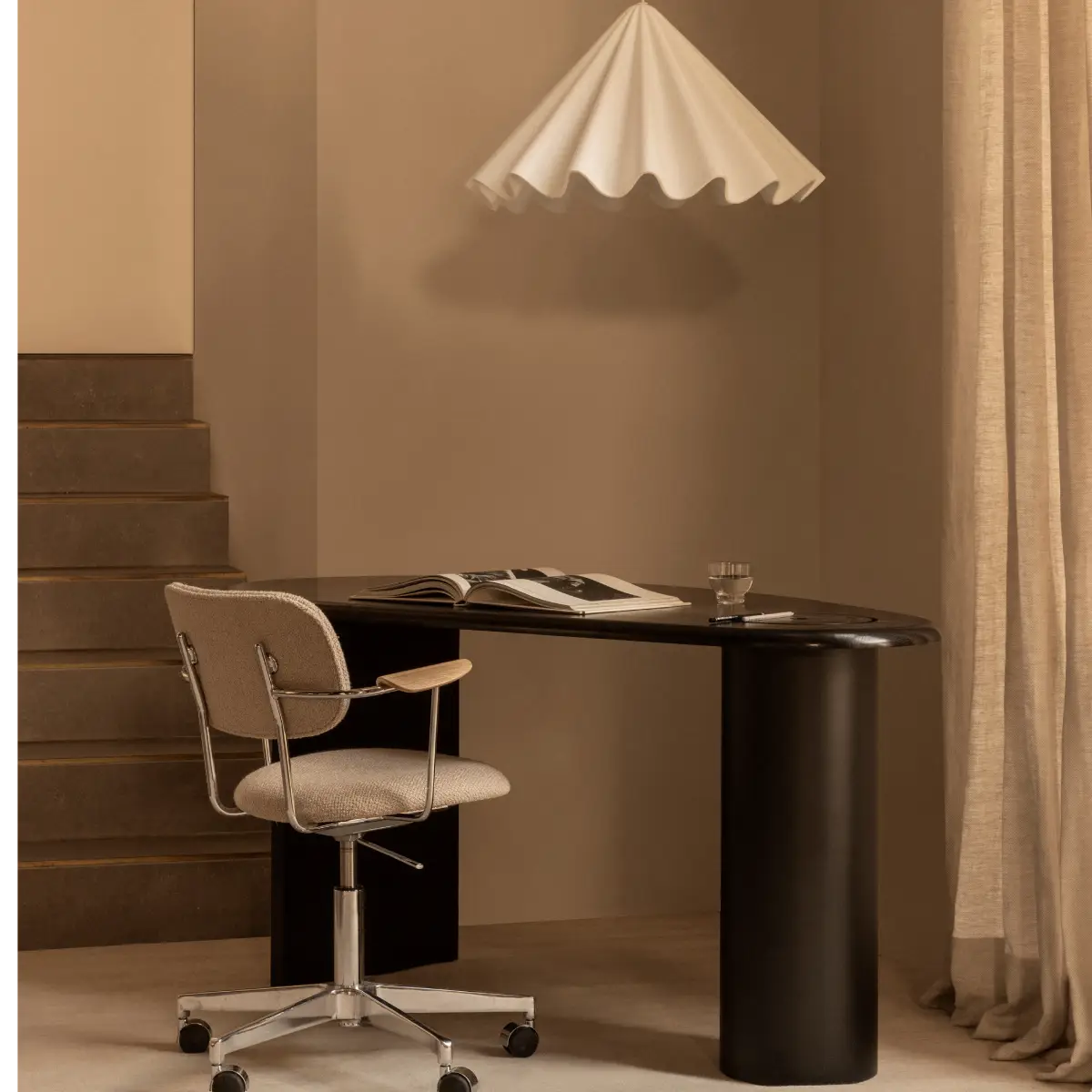 Dancing Ceiling Light Off-white Ø65 cm