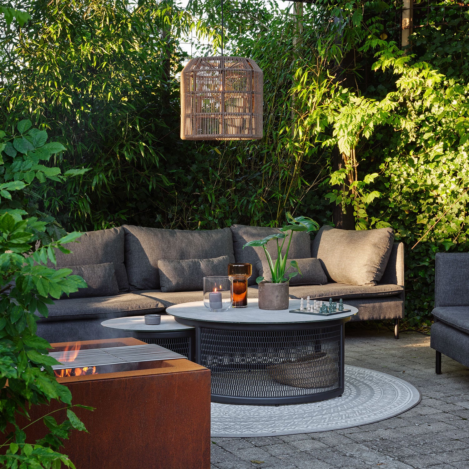 Callisto 2-seater seating area grey