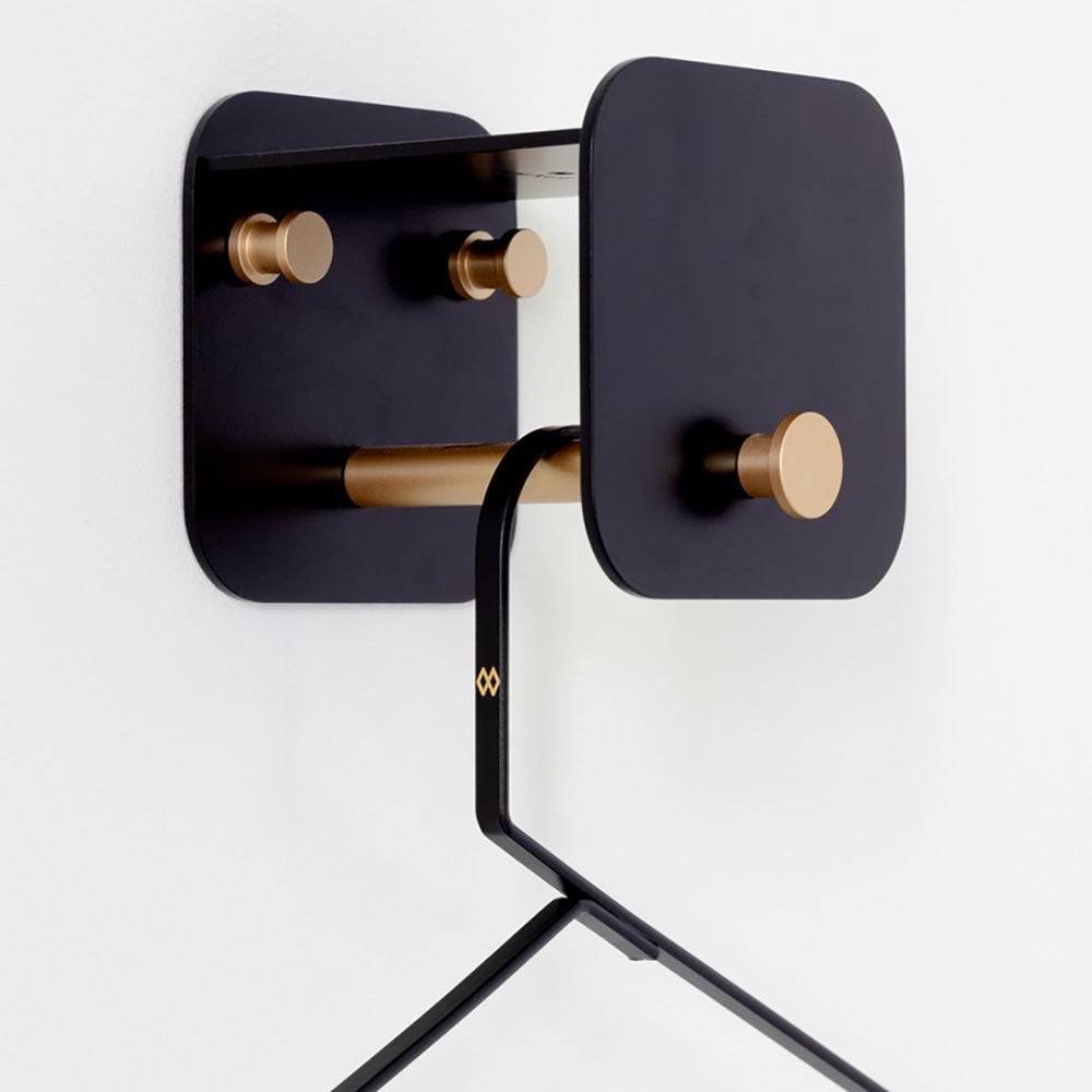 Hang In Wall hanger Black