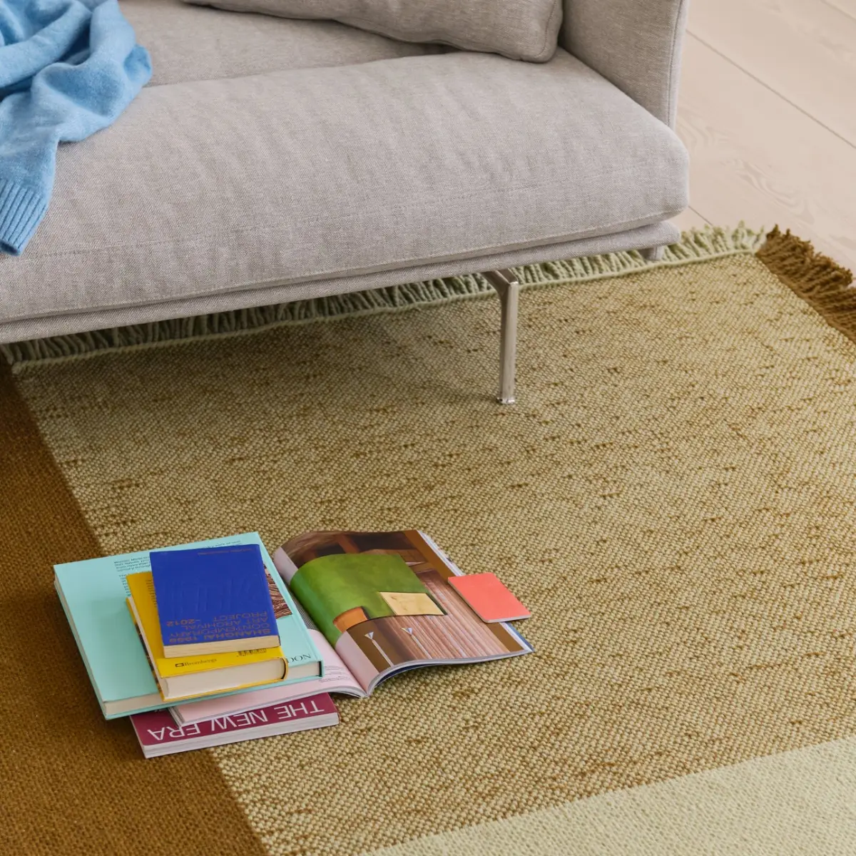  Verso Rug - 258 x 258 cm - Pale Green / Warm Brown