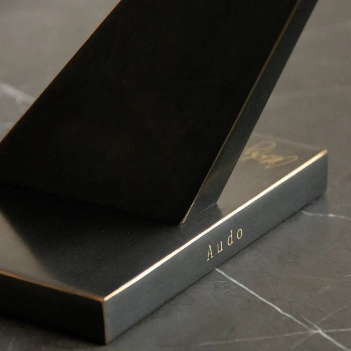 Interconnect Candleholder Large Black Steel