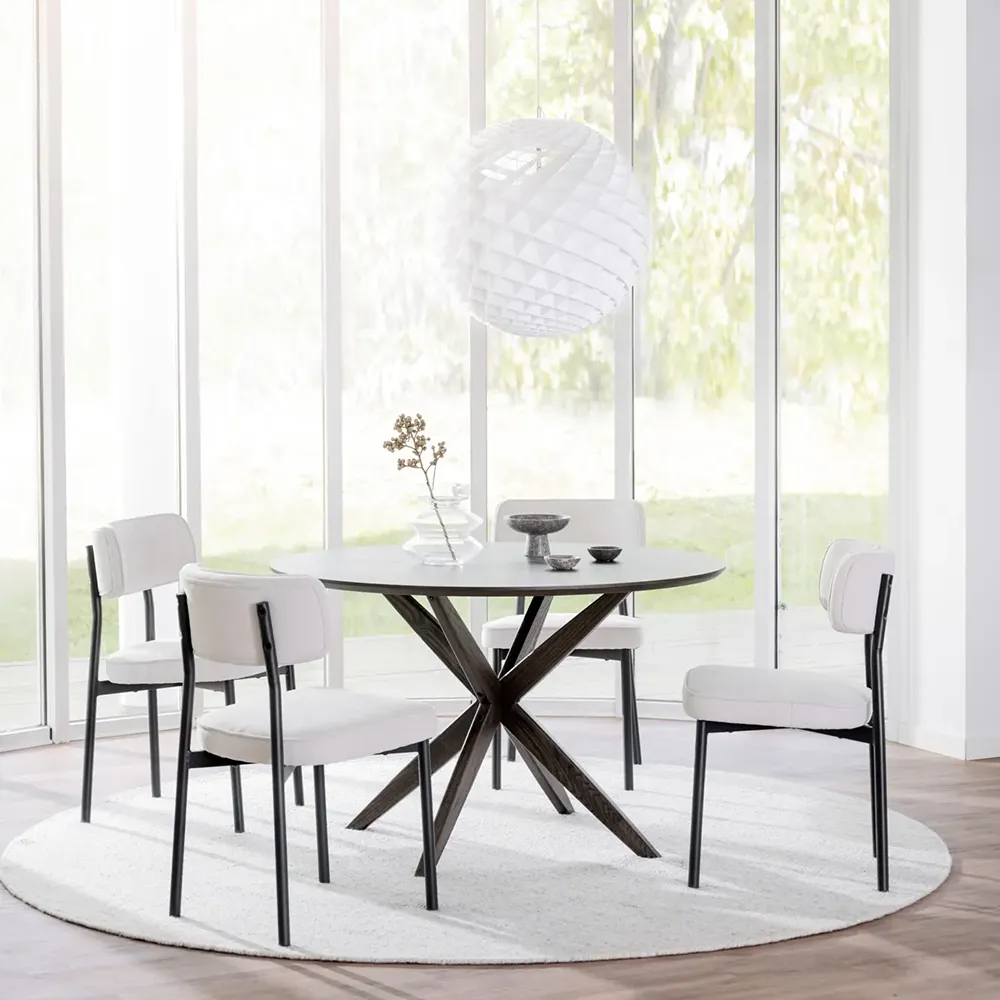 Calverton dining table Ø120 cm brown oak