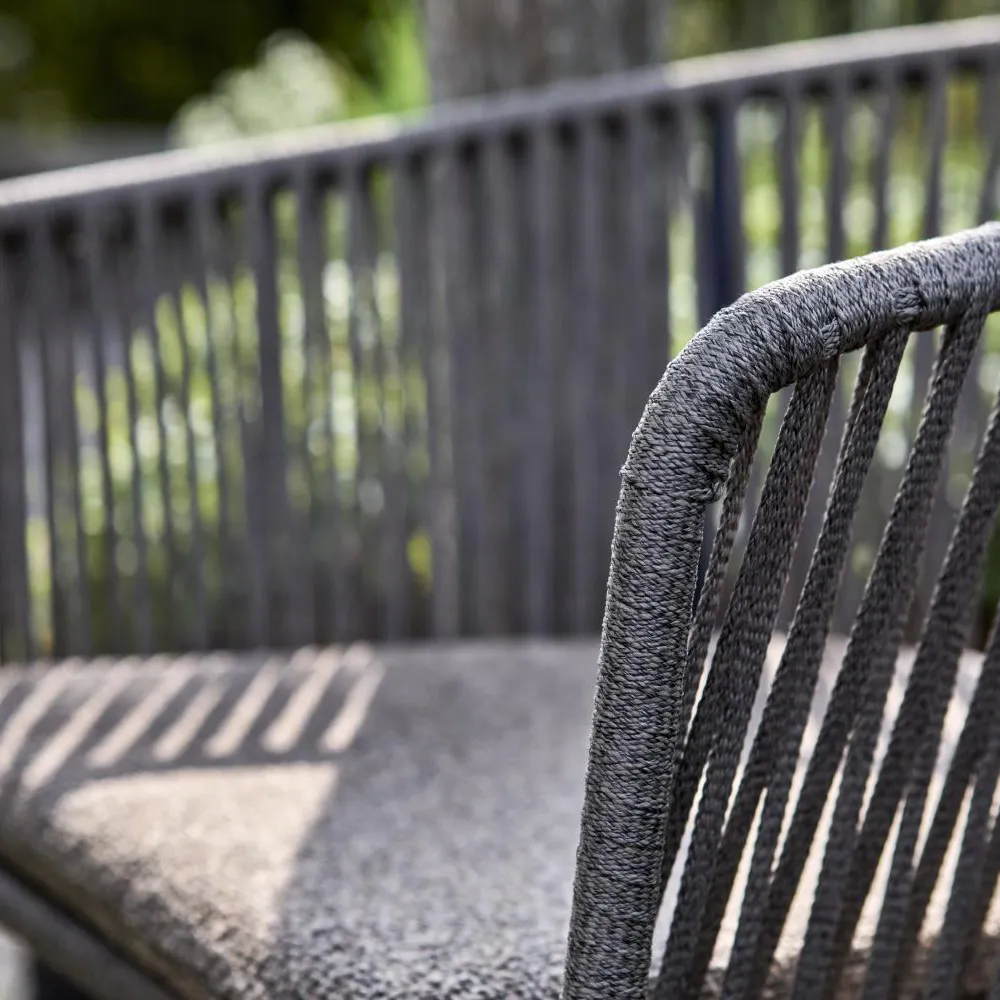 PIATTO Chair with armrests - Raw Peanut / Black