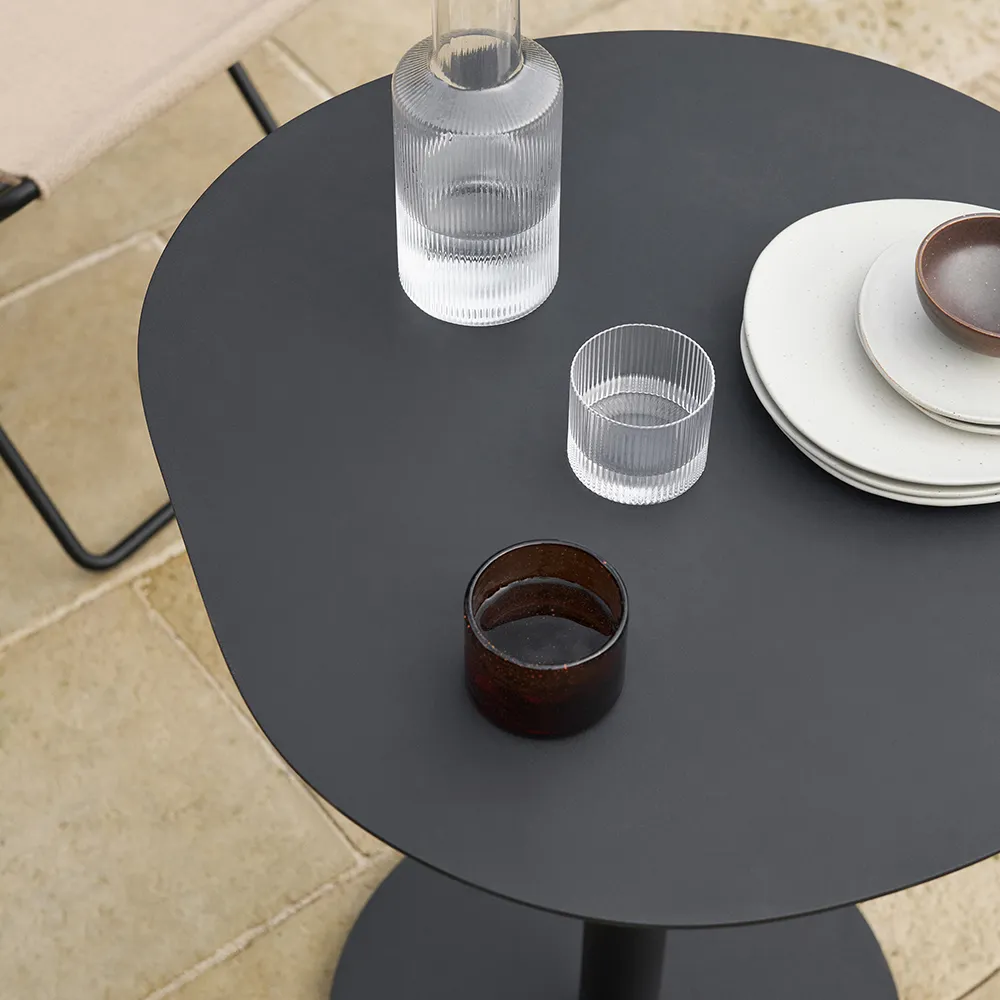 Pond Café Table Black
