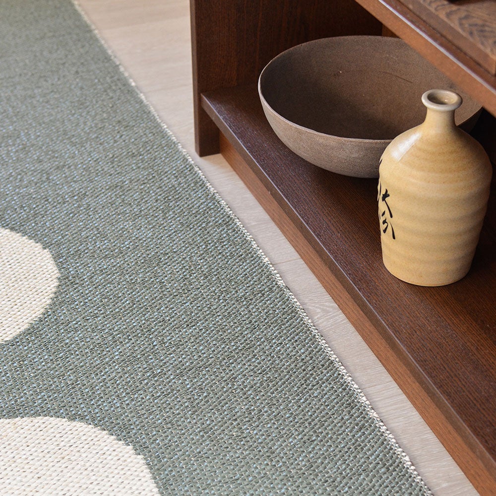 Vera Carpet 70x150 cm army / vanilla