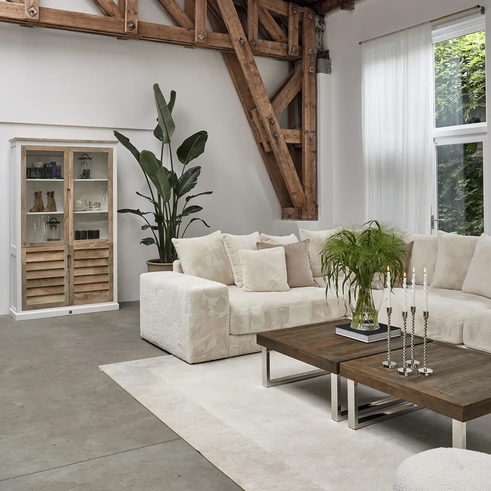  Pacifica Display cabinet