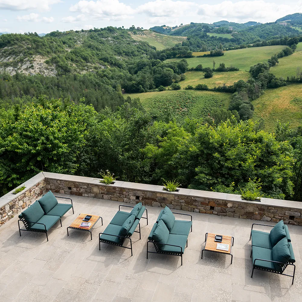 Avon 2 seater sofa Leaf/White