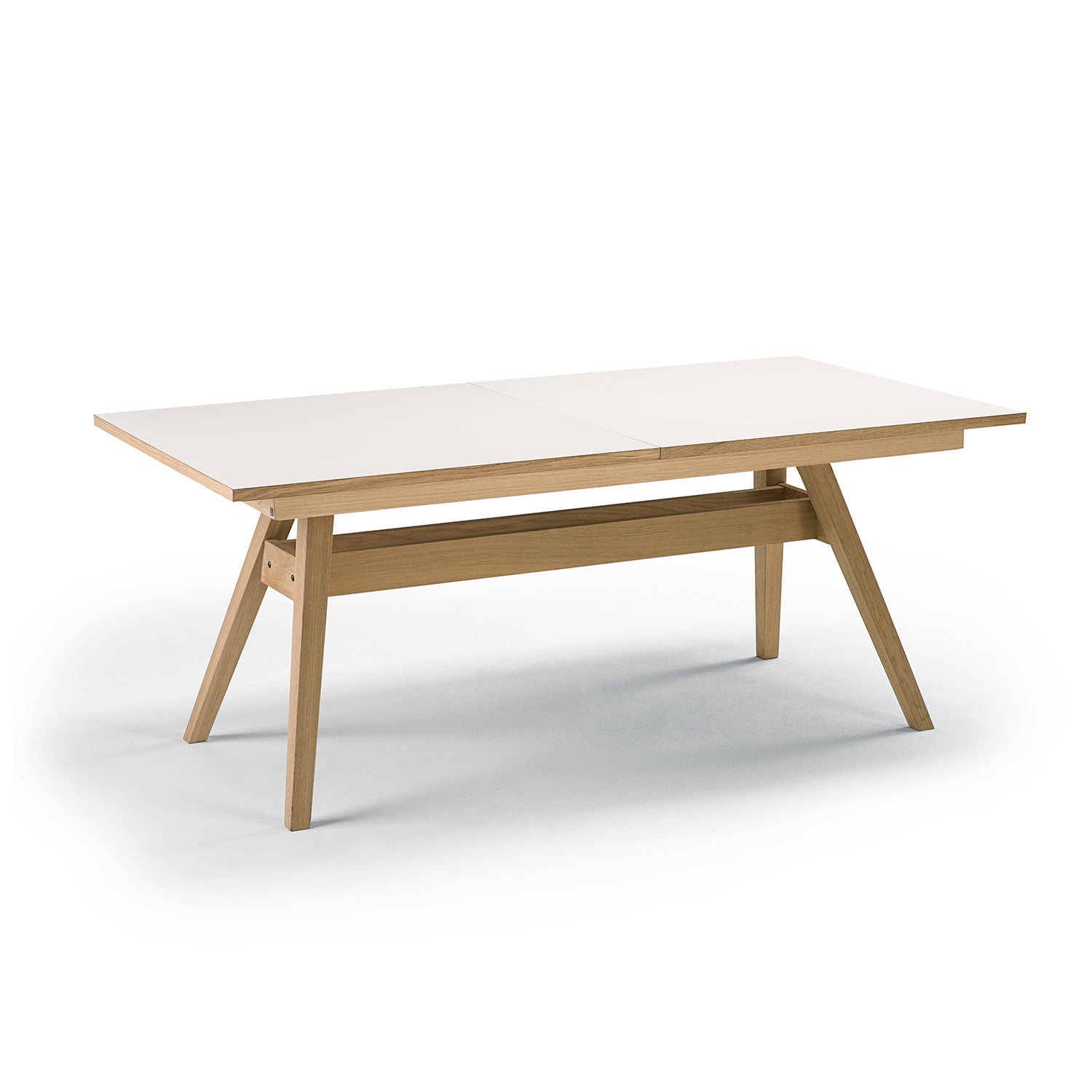 Sm11 Table Black Oak Lacquer 183-275X100X74cm