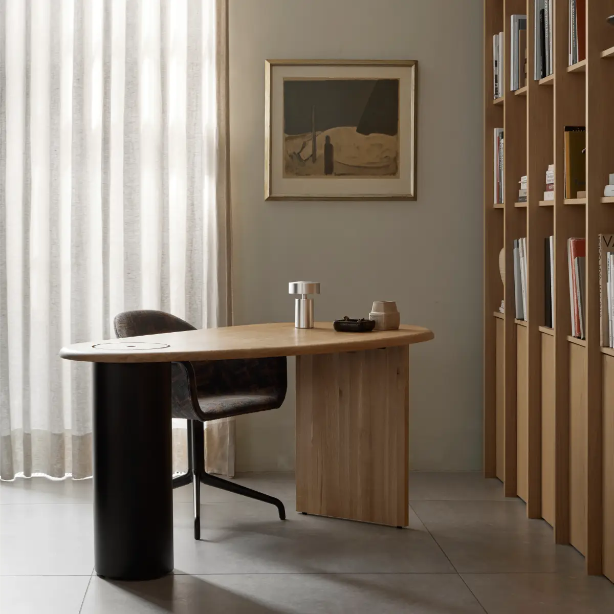  Eclipse Desk Oak
