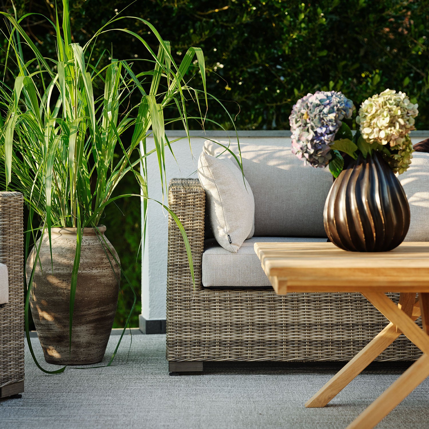 Julita coffee table 69x140 natural