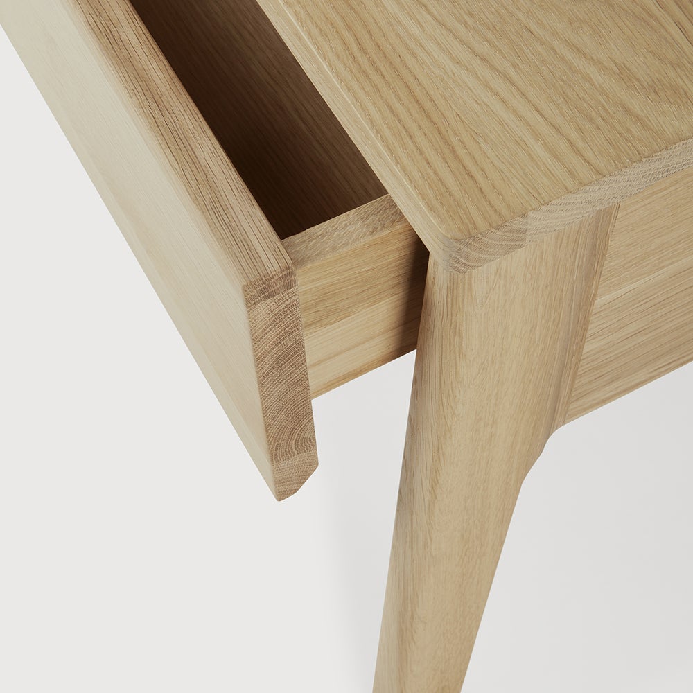 Air Bedside table