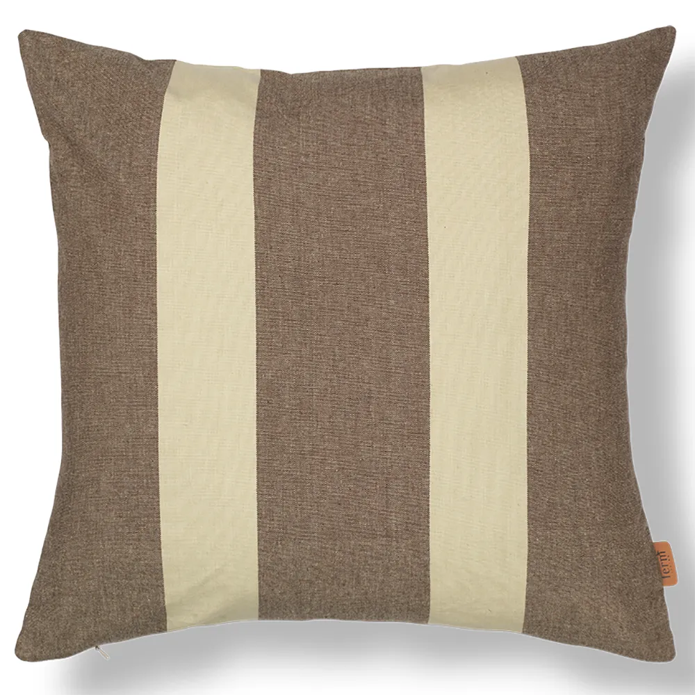 Strand Outdoor Cushion Carob Brown/Parchment
