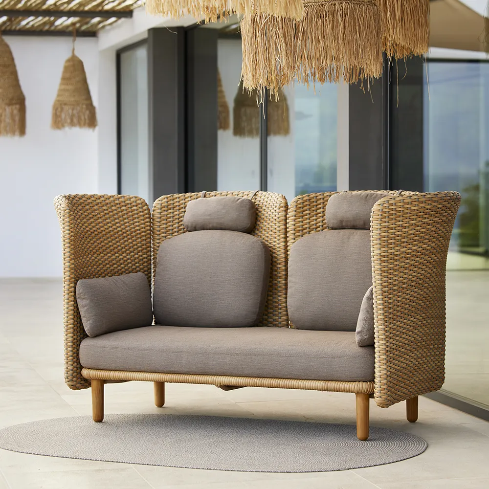 Arch 2-seater sofa w/ high arm/backrest