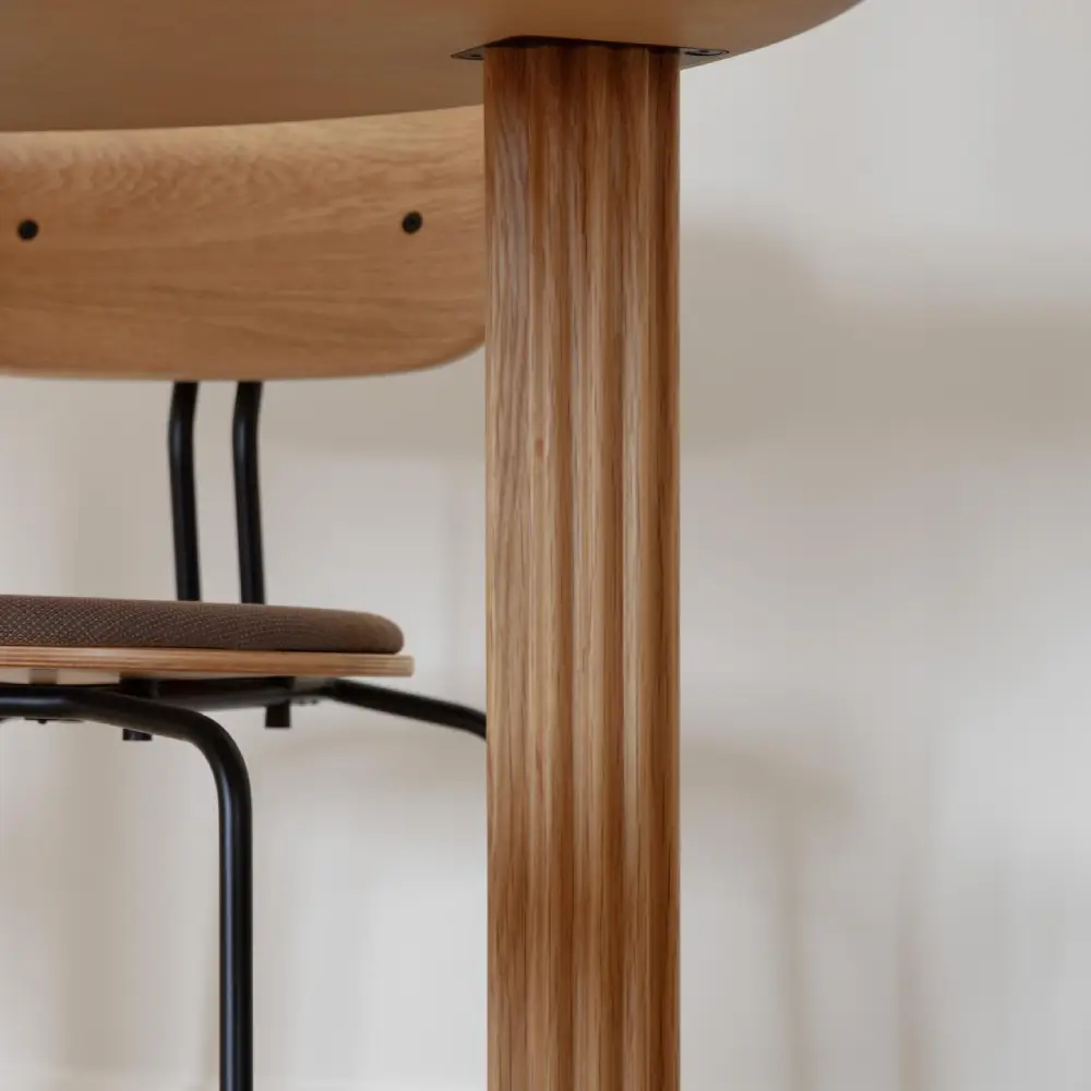 Comfort Circle Dining table Ø120 cm Oak