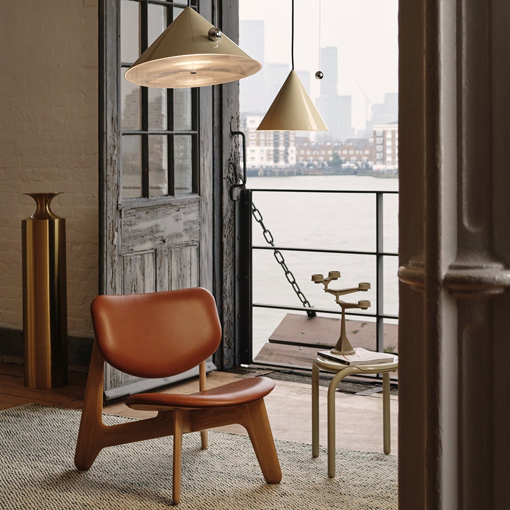 Slab lounge chair natural wood cognac leather