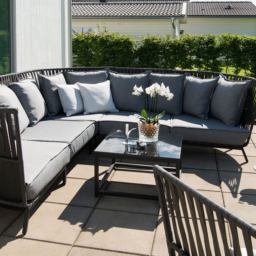 Jet Set Corner Sofa With Cushions 