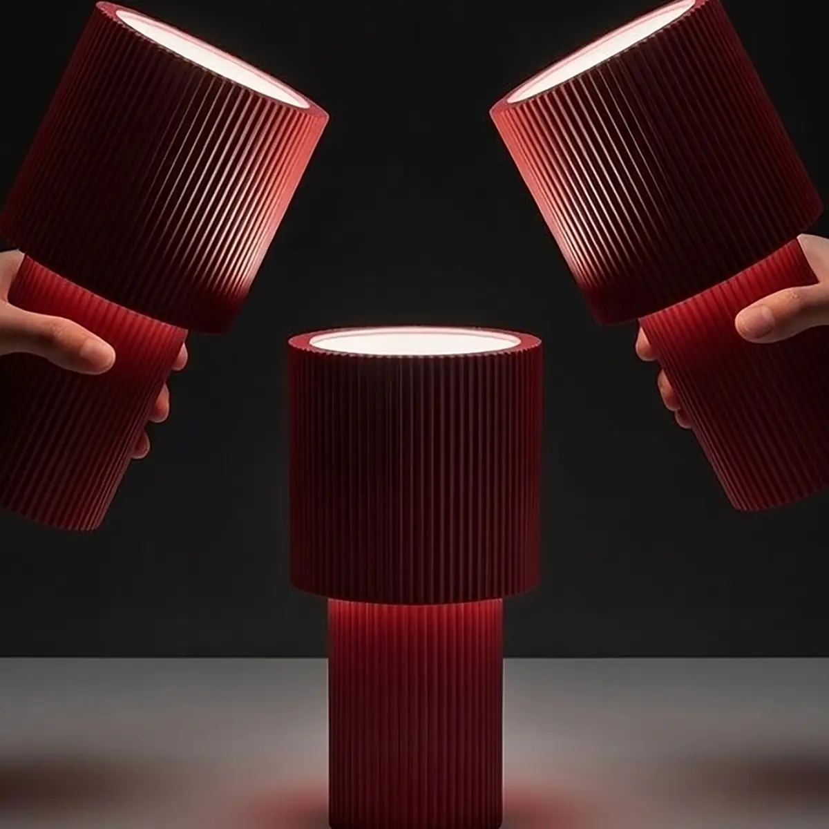 Iluma portable table lamp Ø12.2 x H22.1 cm Metal Red