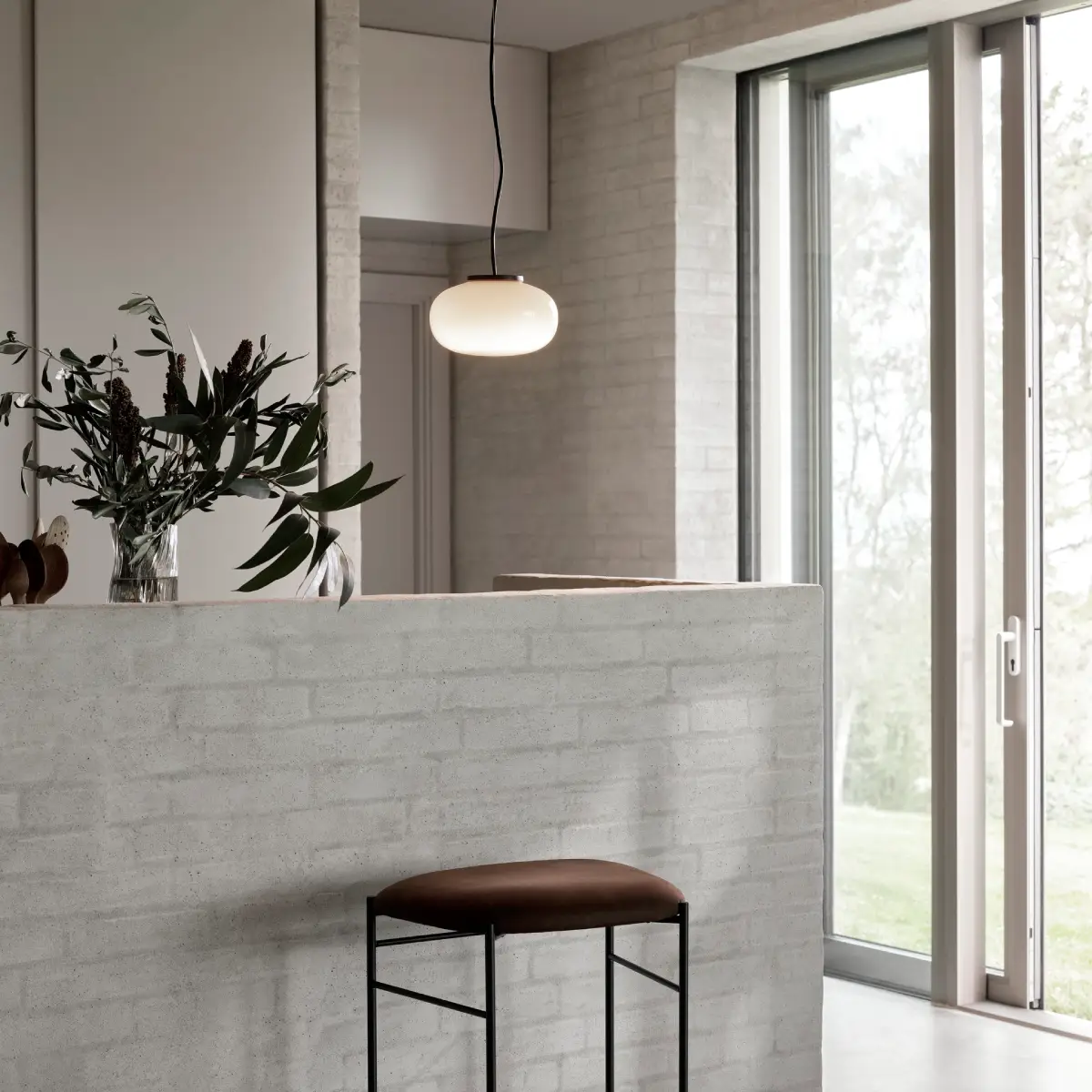 Karl-Johan Pendant Lamp Ø23 White Opal Glass