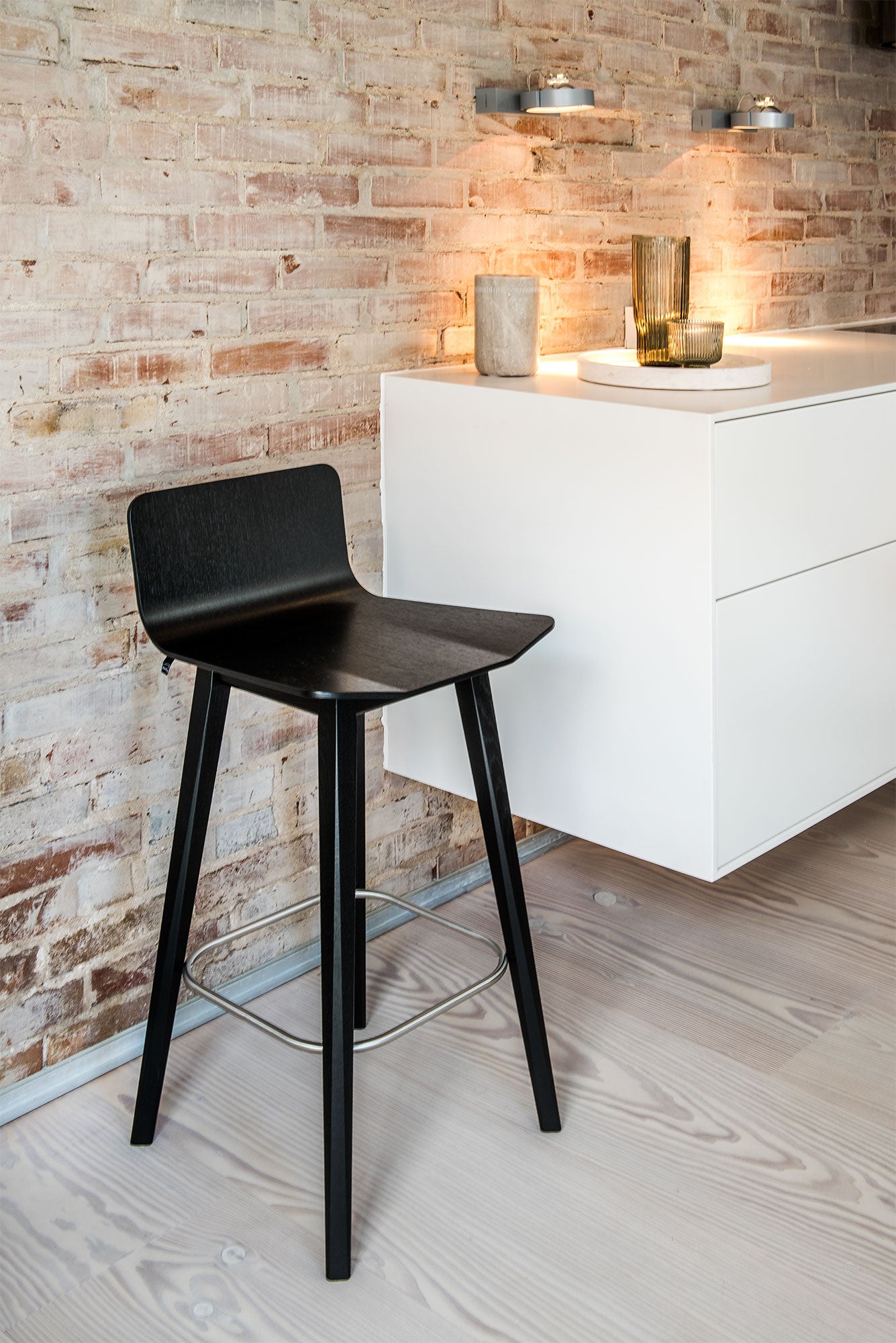 Sm808 Chair Oak Lacquer White Oil 41X42X83cm