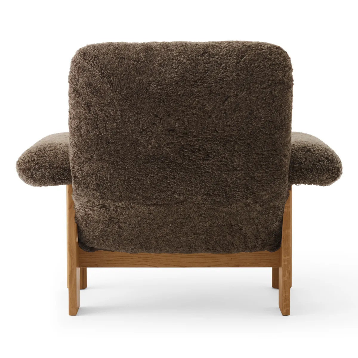 Brasilia Lounge Chair Fully Upholstered High Back Four-Leg Base Solid Oak Natural Sheepskin Nevotex Root