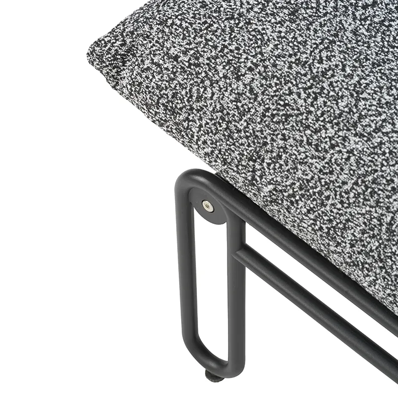 Blixt armchair Black / Teddy ant