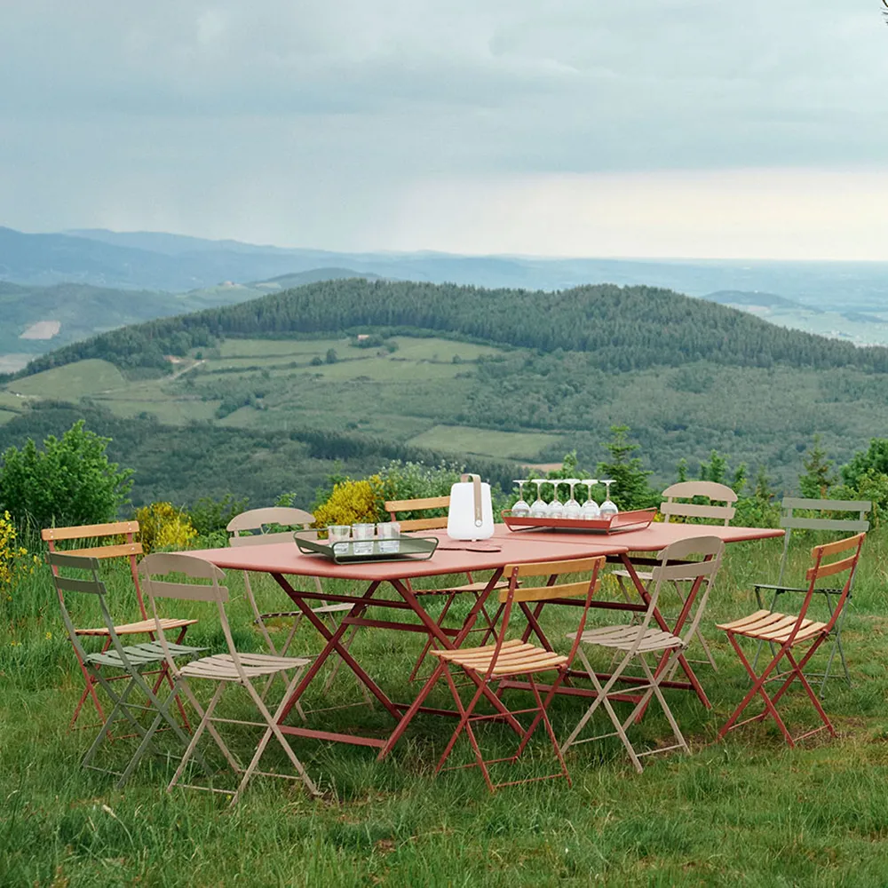 Bistro table 117 x 77 cm Red Ochre