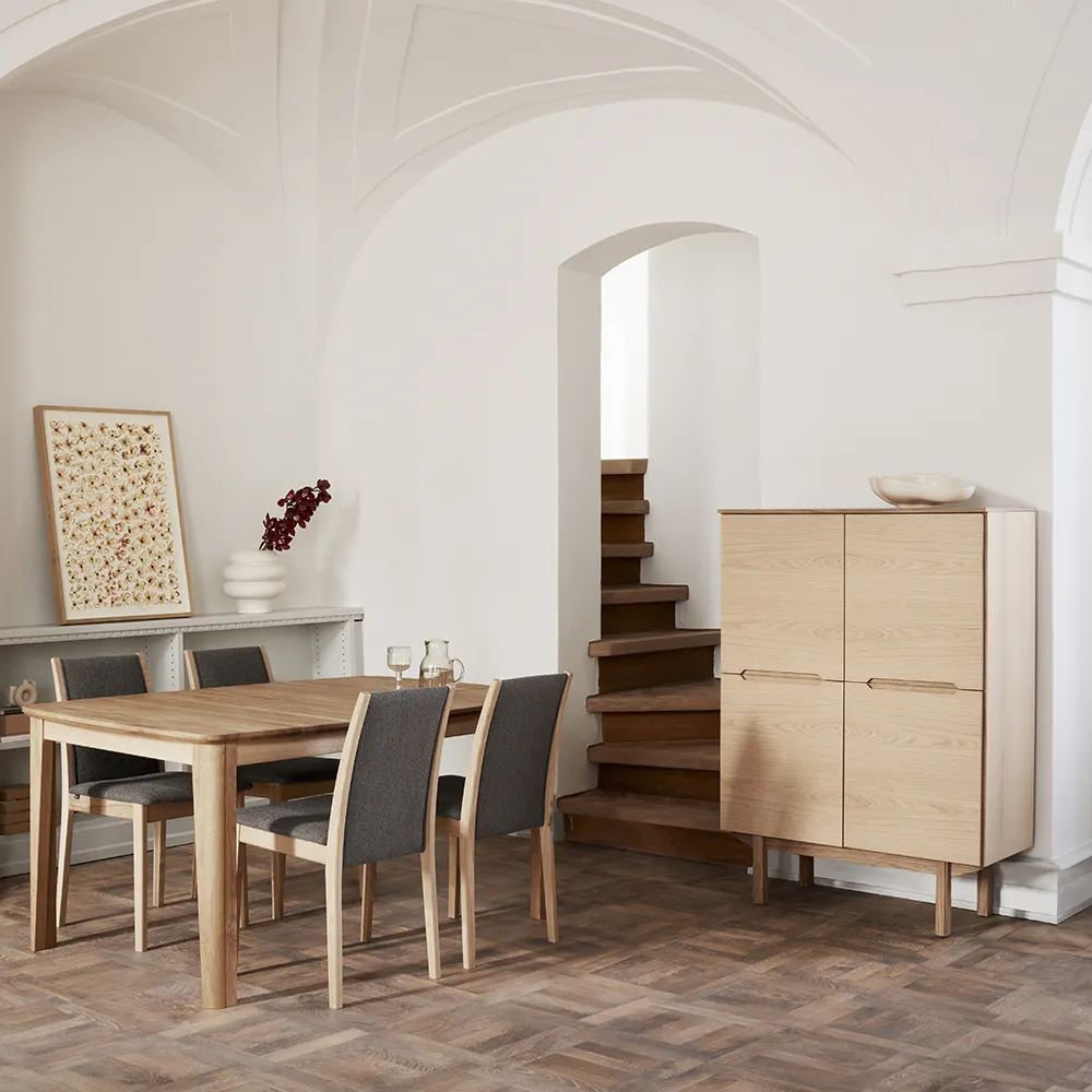 SM107 Dining table 101x160-316-368 cm lacquered oak