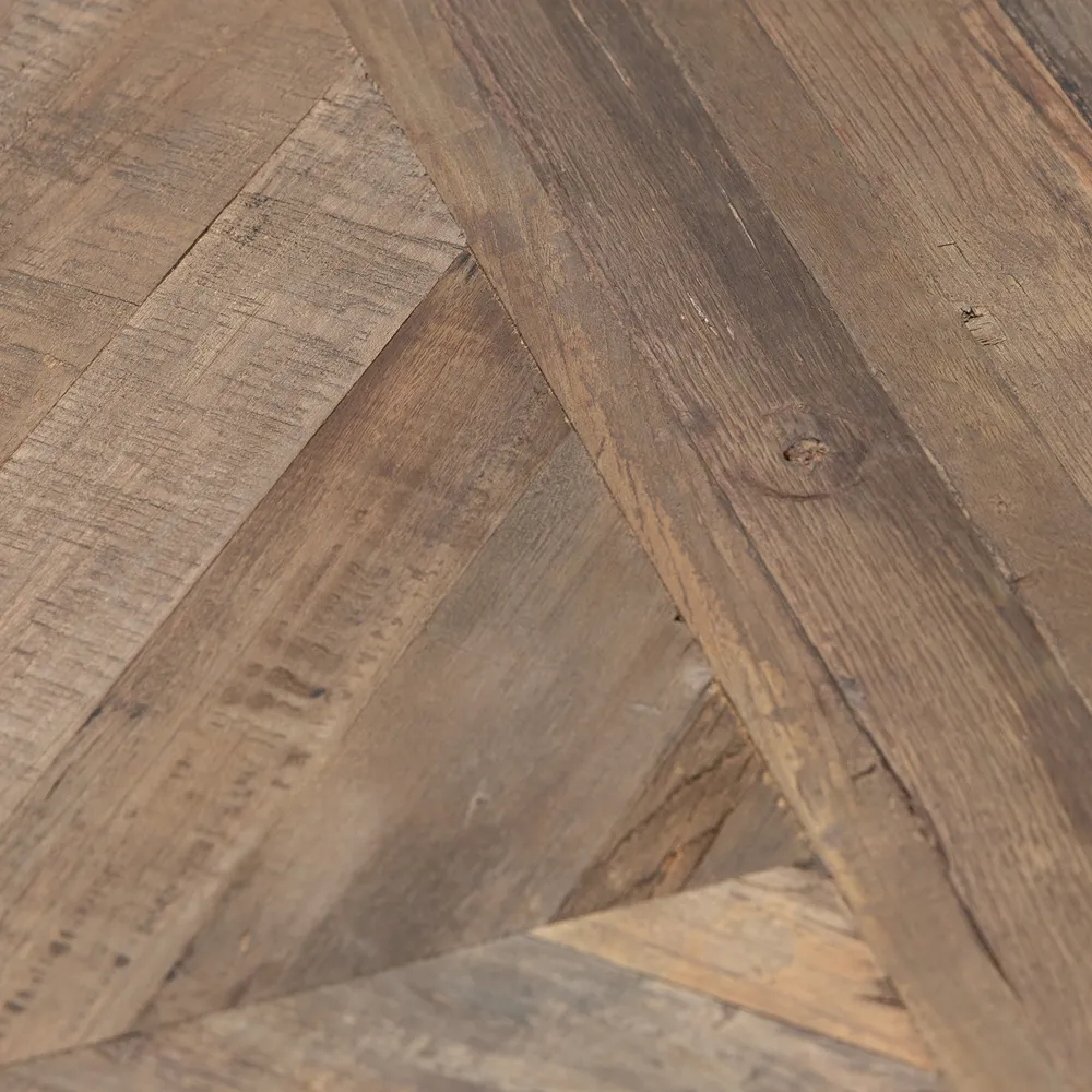 Crossroads Round Dining table Ø140 cm