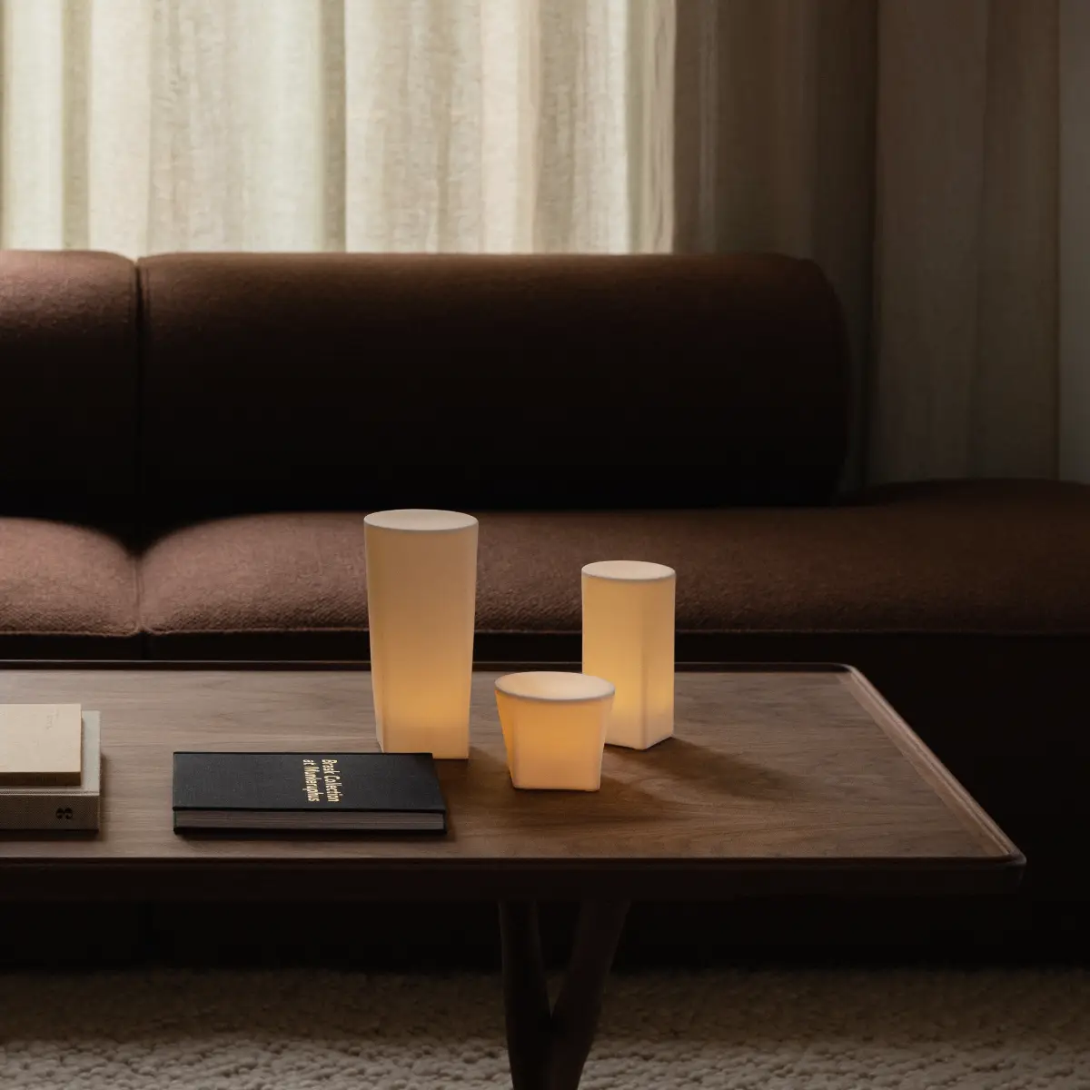 Jäger Coffee Table Walnut