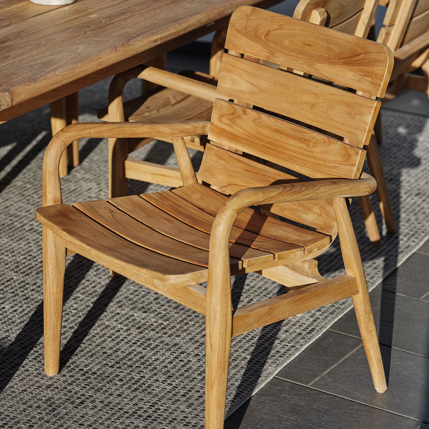 Lilja armchair natural