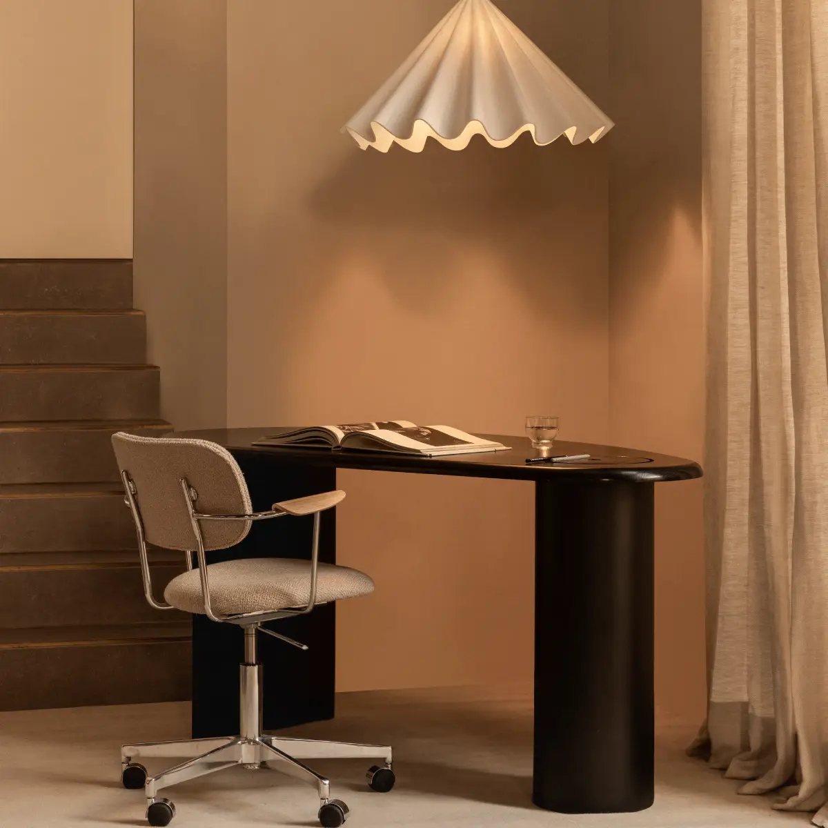The Eclipse Desk Oak Black