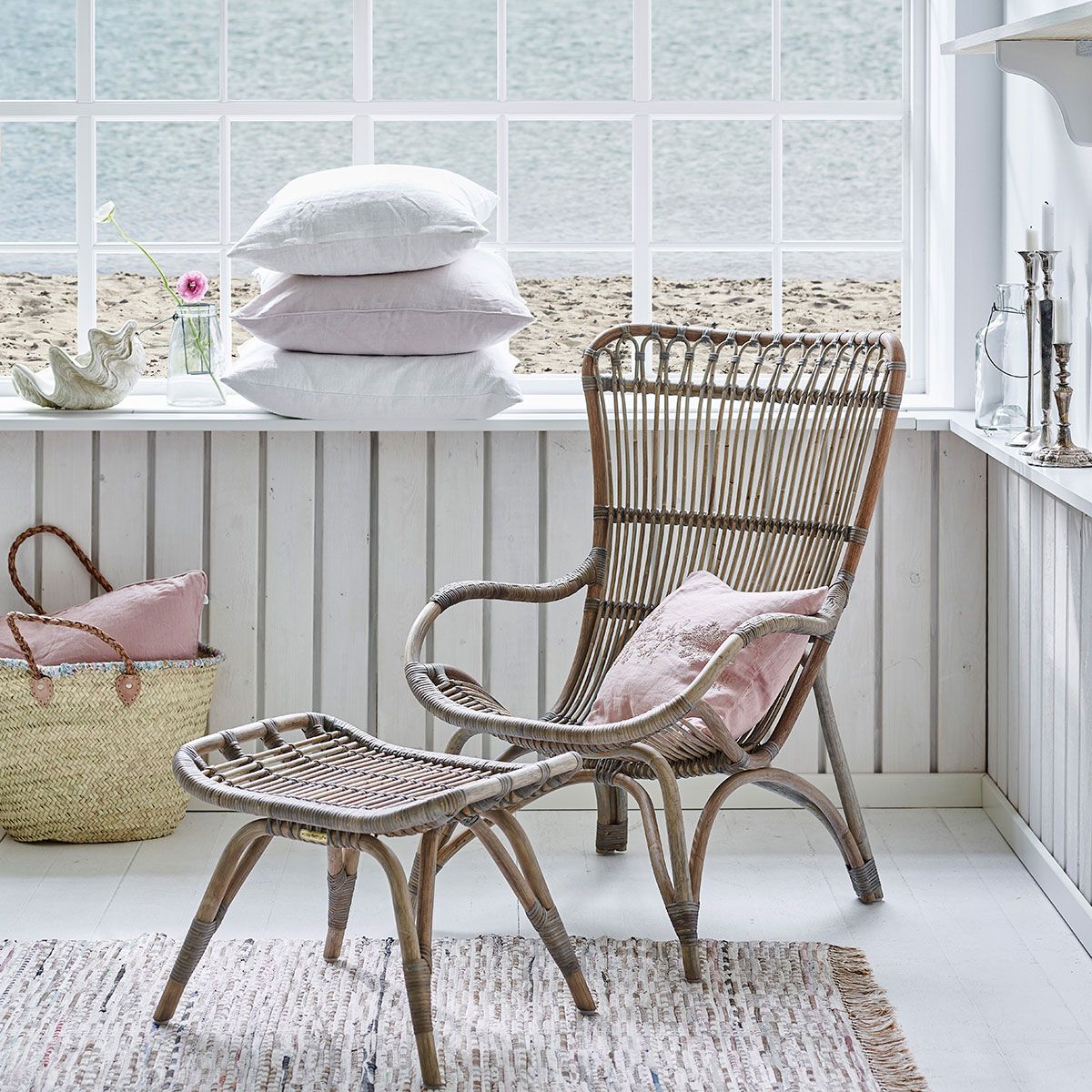 Monet Rattan armchair Taupe